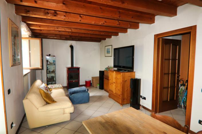 Image No.7-5 Bed Country House for sale