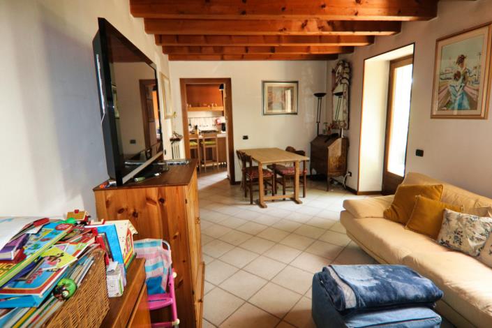 Image No.15-5 Bed Country House for sale