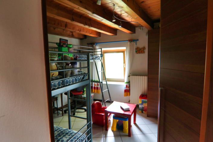 Image No.38-5 Bed Country House for sale