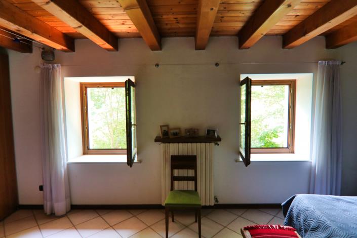 Image No.45-5 Bed Country House for sale