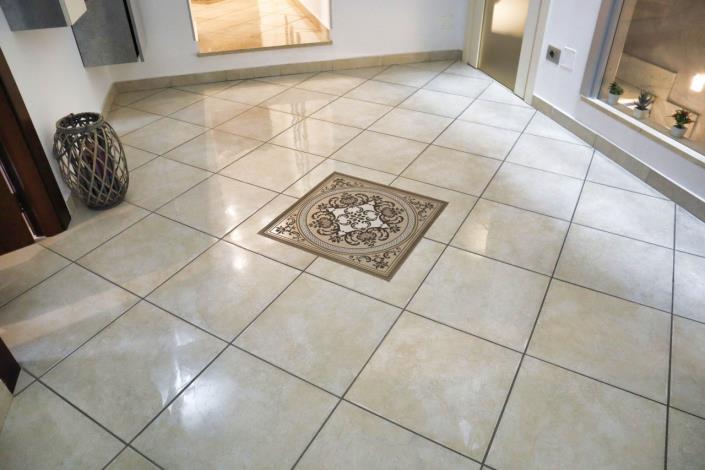 Image No.8-3 Bed Apartment for sale