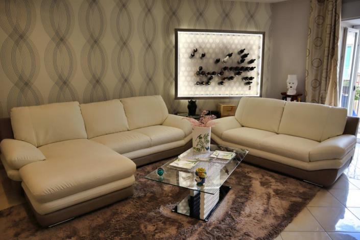 Image No.11-3 Bed Apartment for sale