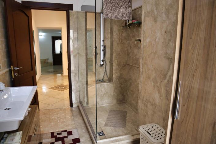 Image No.52-3 Bed Apartment for sale