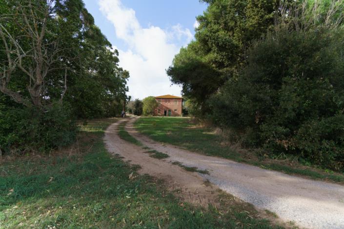 Image No.6-3 Bed Country House for sale