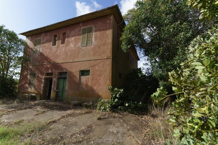 Image No.13-3 Bed Country House for sale