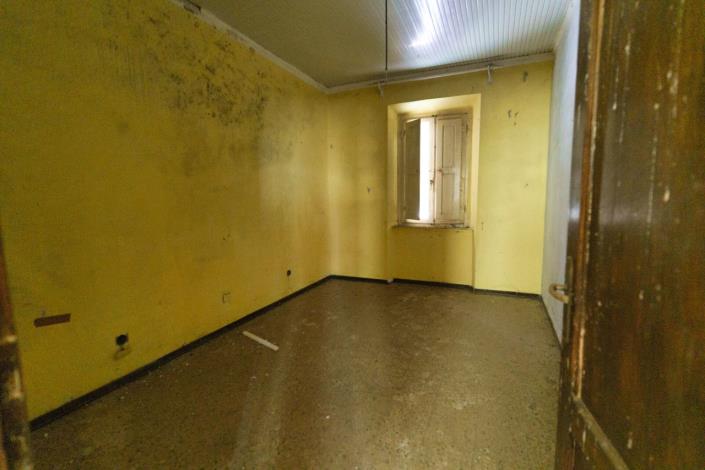 Image No.35-3 Bed Country House for sale