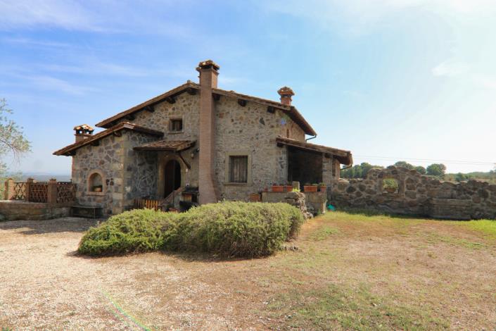 Image No.2-6 Bed Country House for sale
