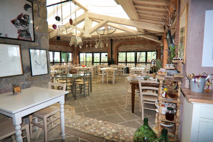 Image No.11-6 Bed Country House for sale