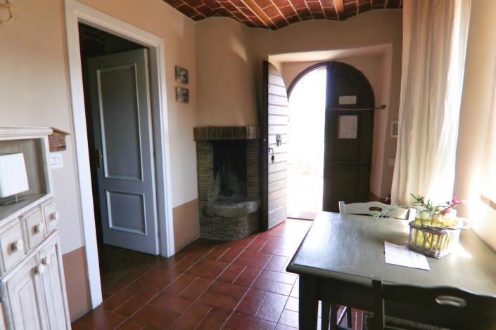 Image No.21-6 Bed Country House for sale