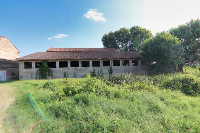 Image No.11-1 Bed Farmhouse for sale