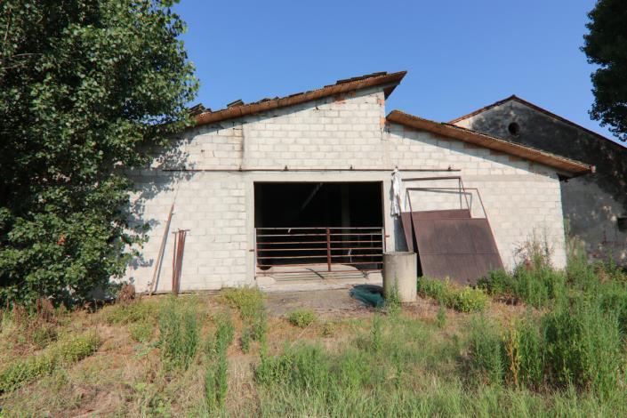 Image No.13-1 Bed Farmhouse for sale