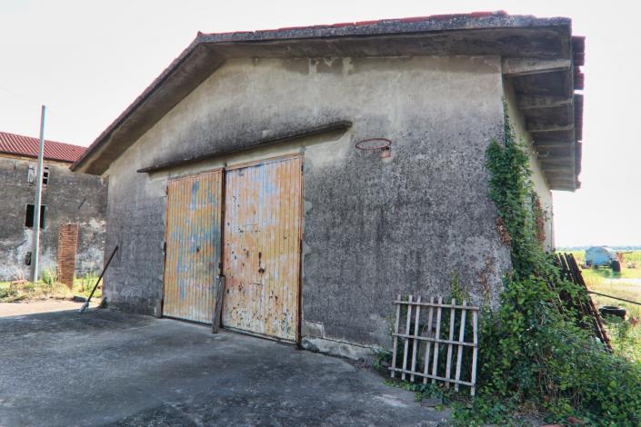 Image No.19-1 Bed Farmhouse for sale