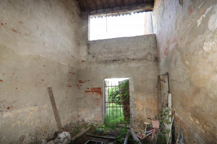 Image No.57-1 Bed Farmhouse for sale