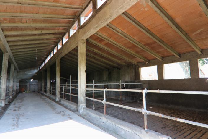 Image No.60-1 Bed Farmhouse for sale