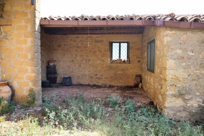 Image No.14-Maison de campagne de 1 chambre à vendre à Enna