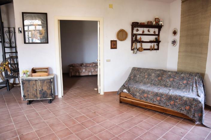 Image No.29-Maison de campagne de 1 chambre à vendre à Enna