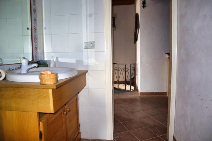 Image No.45-Maison de campagne de 1 chambre à vendre à Enna