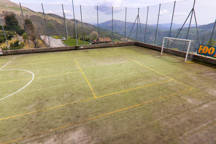 Image No.50-Propriété de 9 chambres à vendre à Bergame