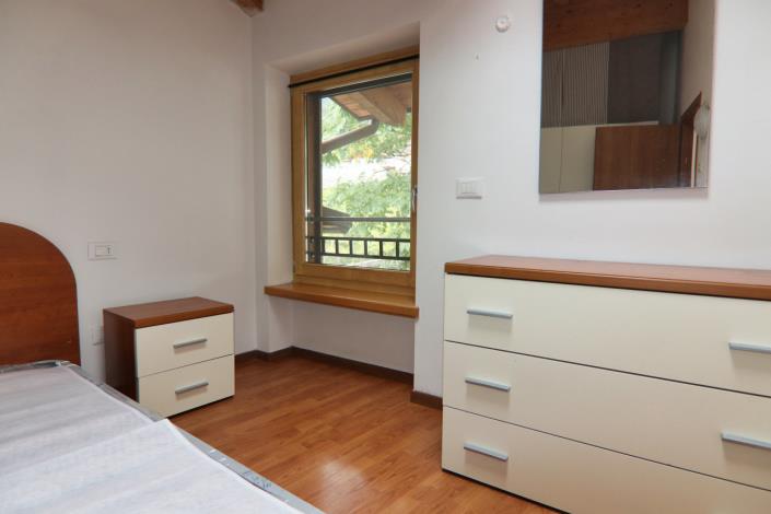 Image No.40-2 Bed Apartment for sale