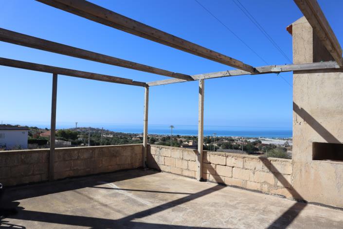 Image No.17-2 Bed House/Villa for sale