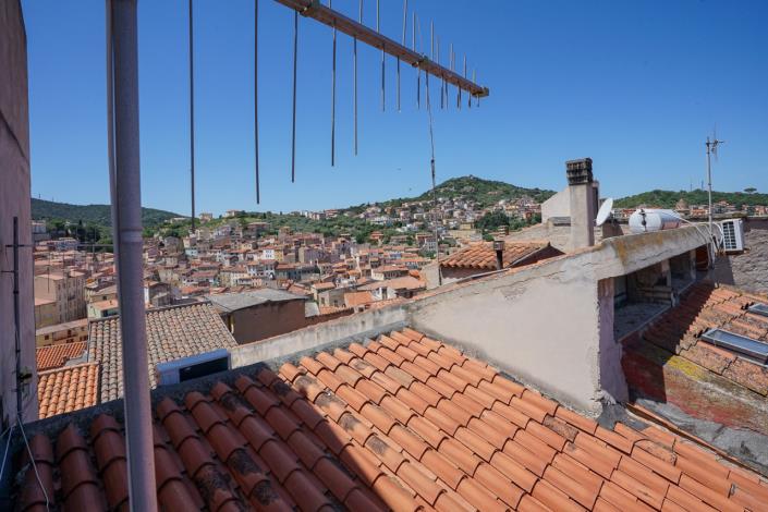 Image No.13-2 Bed Apartment for sale