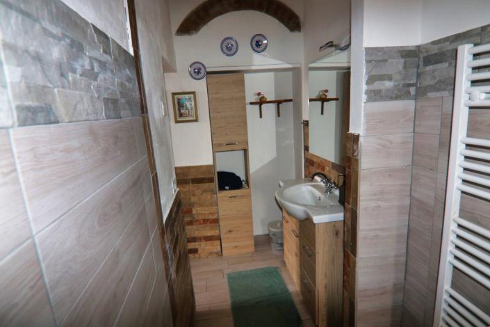 Image No.28-6 Bed Country House for sale