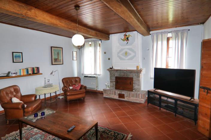 Image No.47-6 Bed Country House for sale