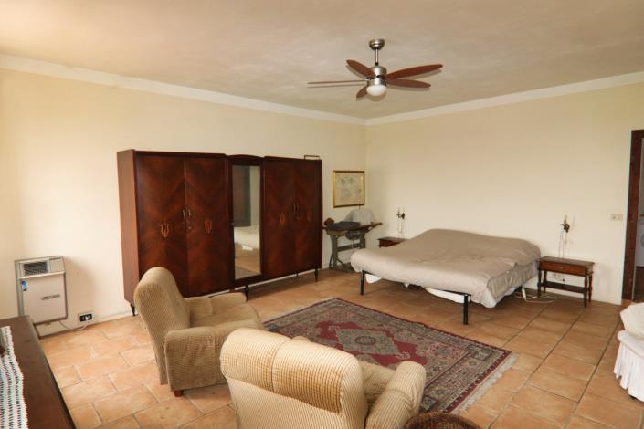 Image No.57-6 Bed Country House for sale