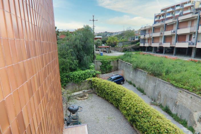 Image No.37-1 Bed Apartment for sale