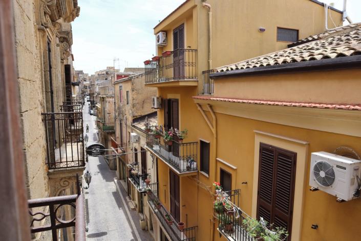 Image No.40-Propriété de 5 chambres à vendre à Naro