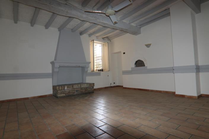 Image No.15-3 Bed Property for sale