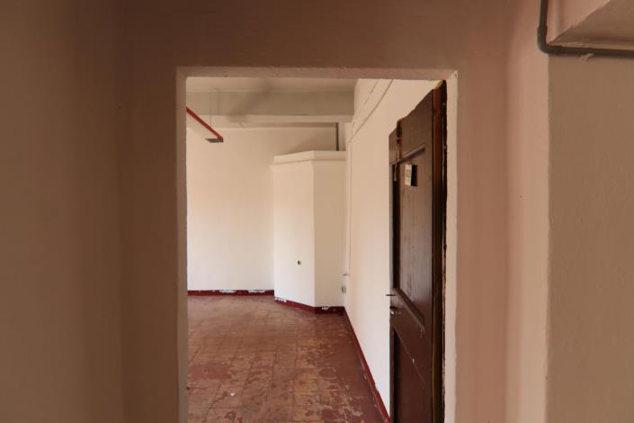 Image No.18-3 Bed Property for sale