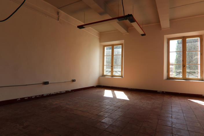 Image No.21-3 Bed Property for sale