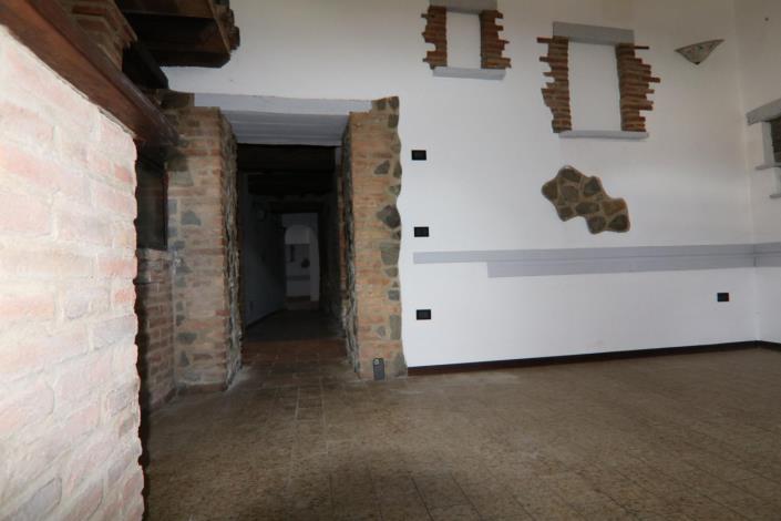 Image No.45-3 Bed Property for sale