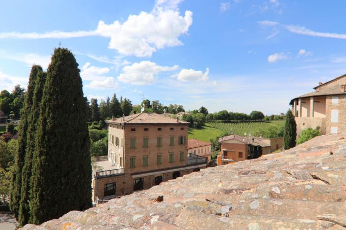 Image No.57-3 Bed Property for sale