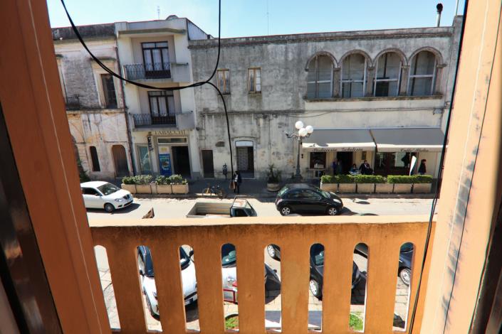 Image No.26-2 Bed Property for sale