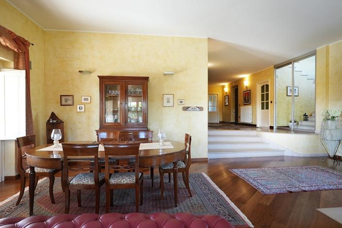 Image No.31-5 Bed Villa for sale