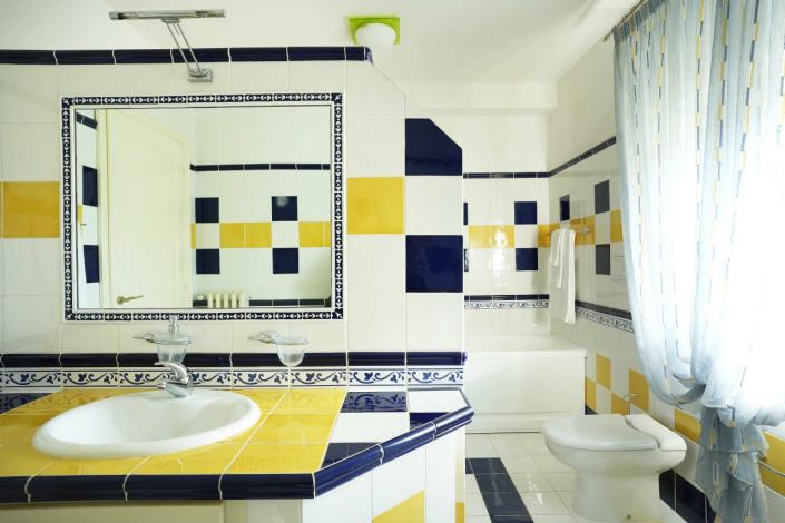 Image No.53-5 Bed Villa for sale