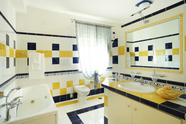 Image No.54-5 Bed Villa for sale