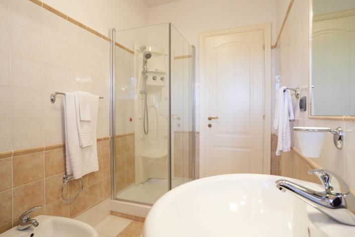 Image No.60-5 Bed Villa for sale