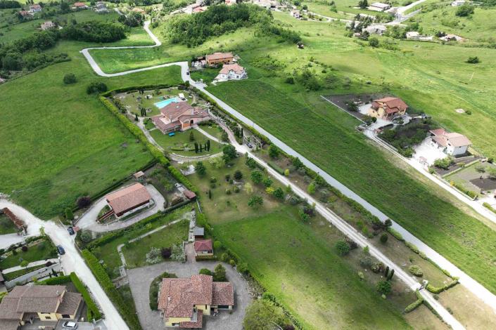 Image No.5-5 Bed Villa for sale