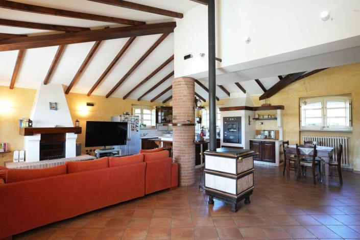 Image No.37-5 Bed Villa for sale