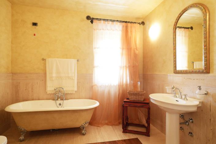 Image No.45-5 Bed Villa for sale