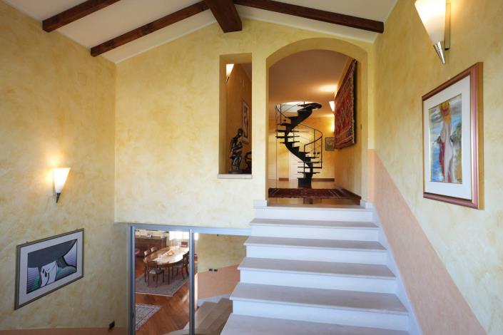 Image No.47-5 Bed Villa for sale