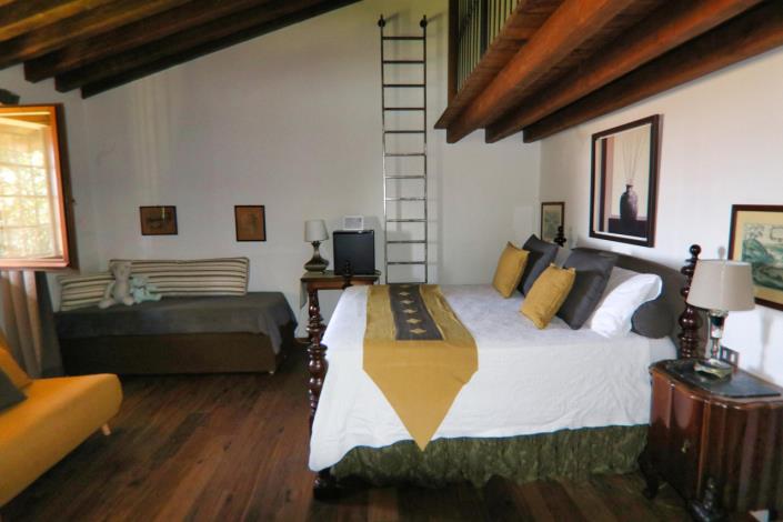 Image No.38-7 Bed Property for sale