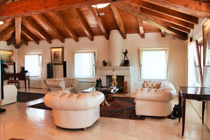 Image No.5-3 Bed Penthouse for sale