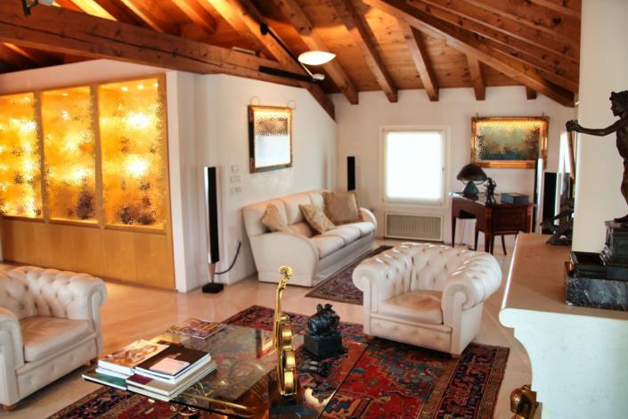 Image No.13-3 Bed Penthouse for sale