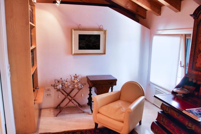 Image No.41-3 Bed Penthouse for sale