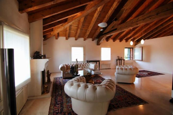 Image No.14-3 Bed Apartment for sale