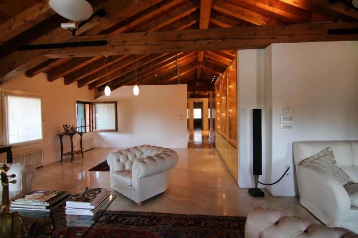 Image No.18-3 Bed Apartment for sale